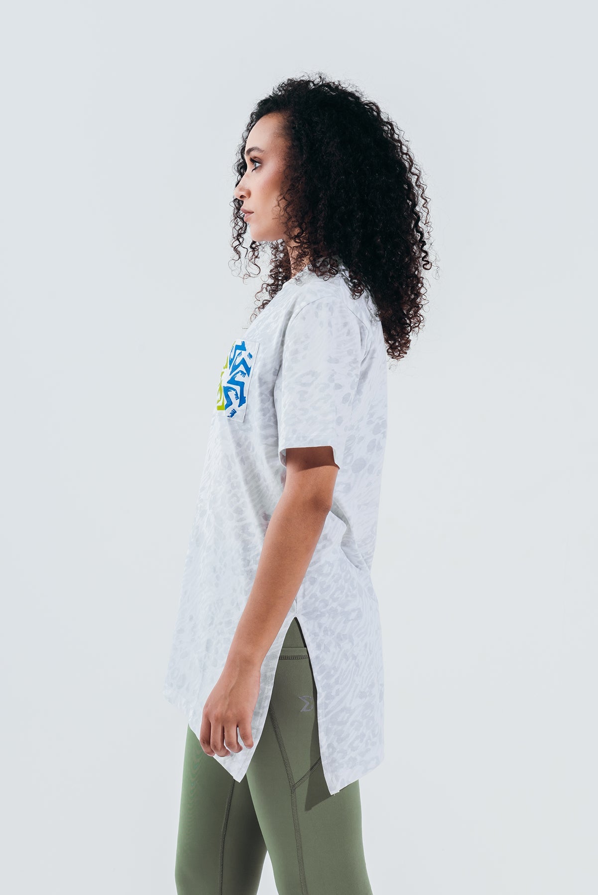 Printed White Oversized Short Sleeve - Sigma Fit