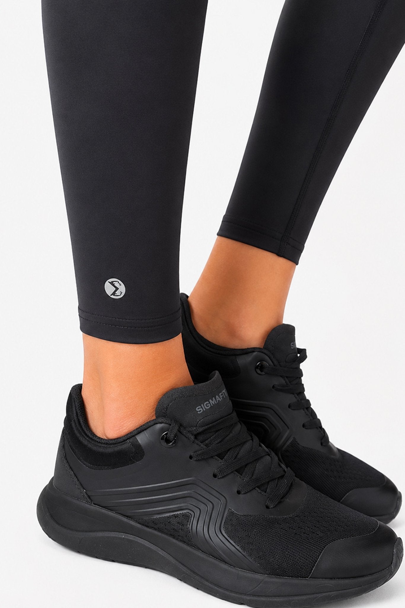 Black Essential Leggings - Sigma Fit