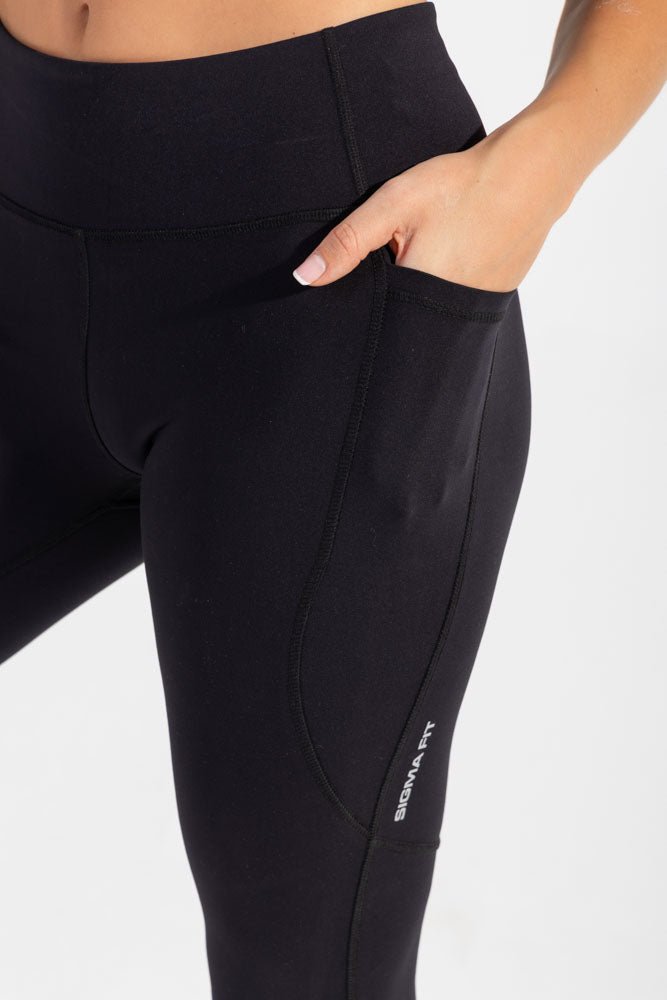Black Flow Fit Leggings - Sigma Fit
