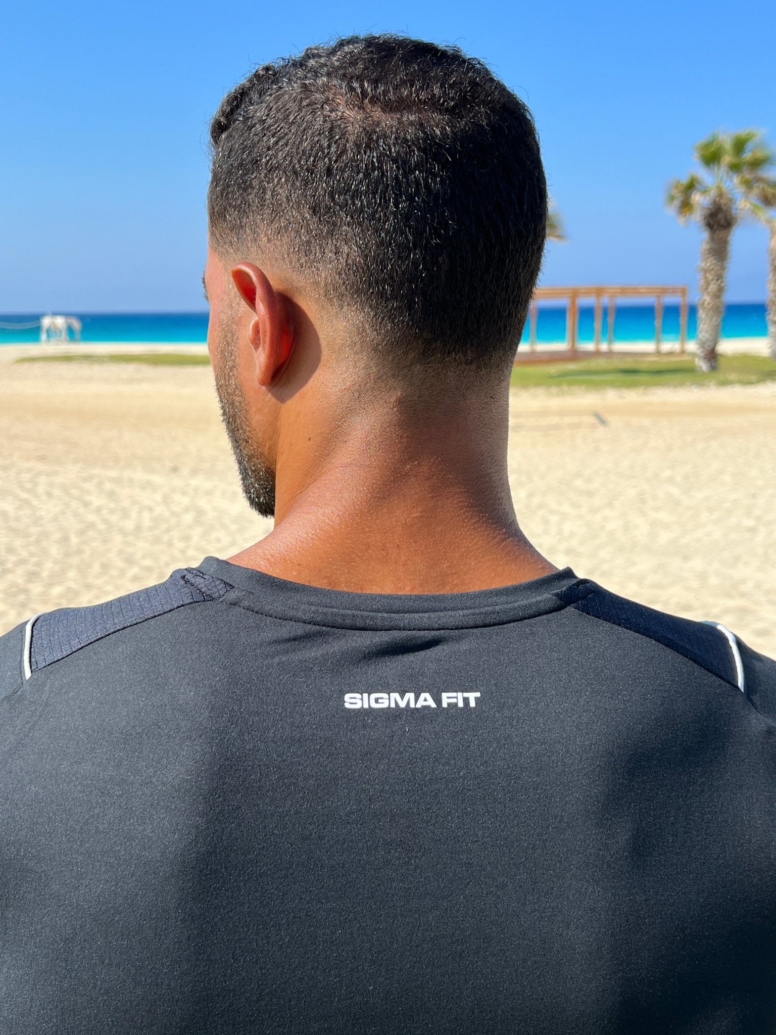 Black REG - FIT T - Sigma Fit