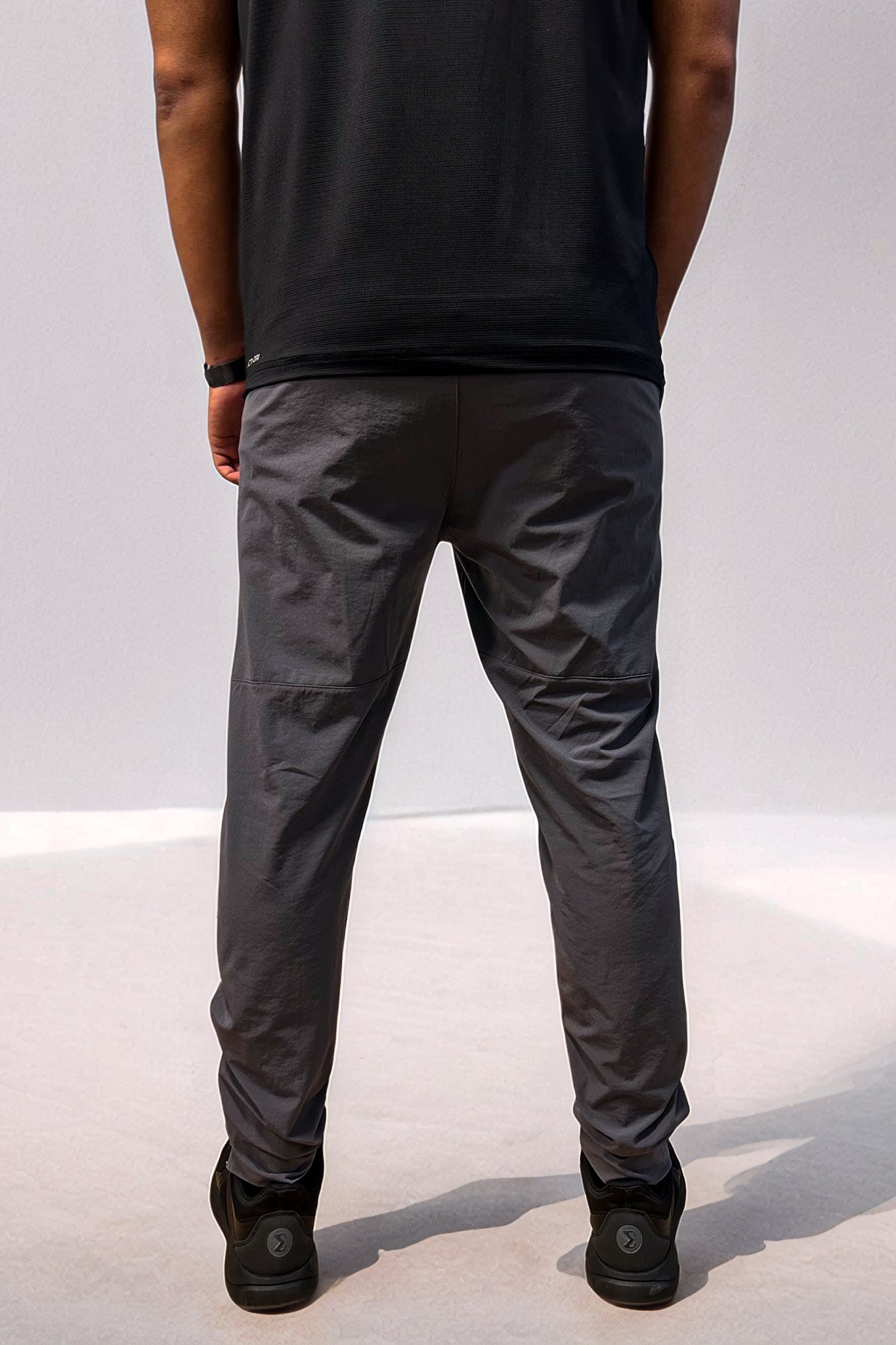 Dark Gray Essential Sweatpants - Sigma Fit
