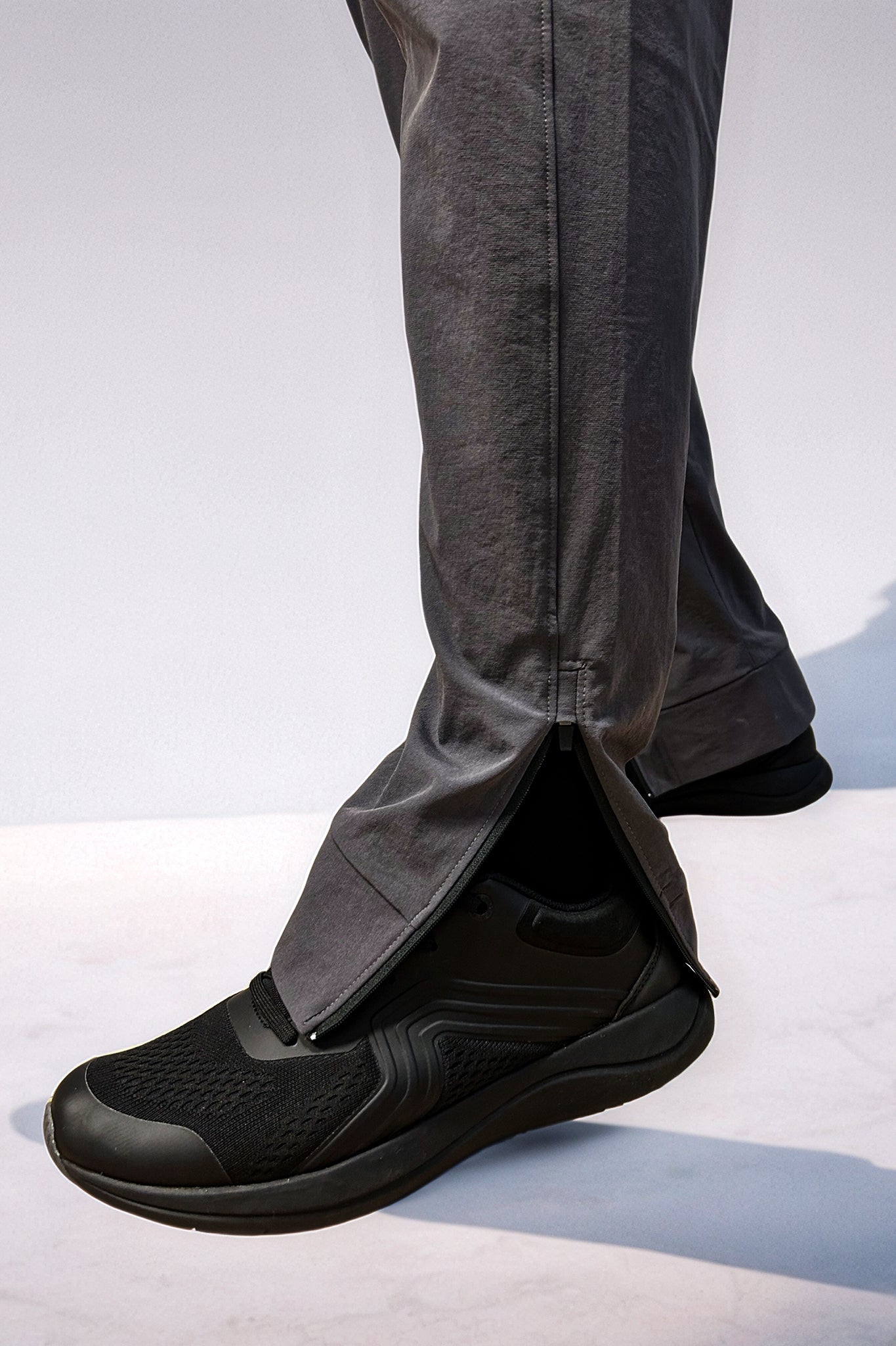 Dark Gray Essential Sweatpants - Sigma Fit