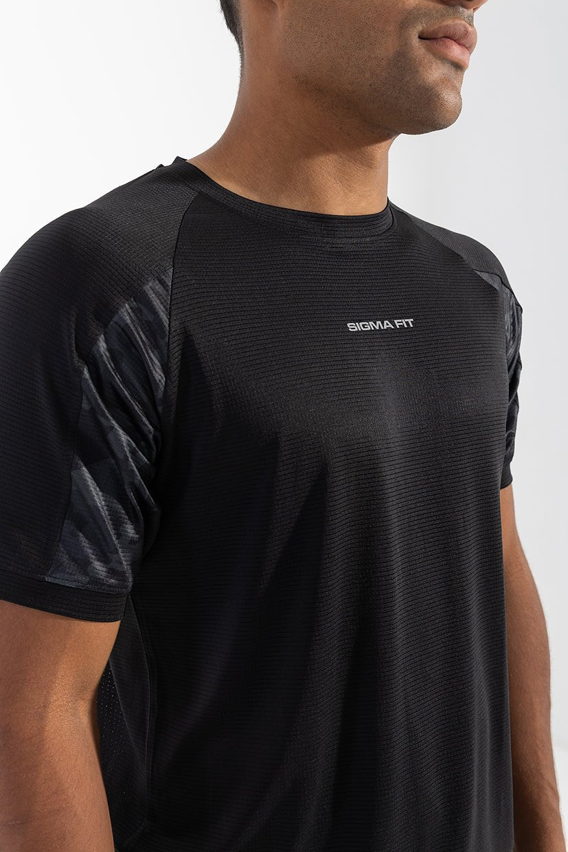 Black Dynamic PRO-Dri Tee chest detail - Sigma Fit