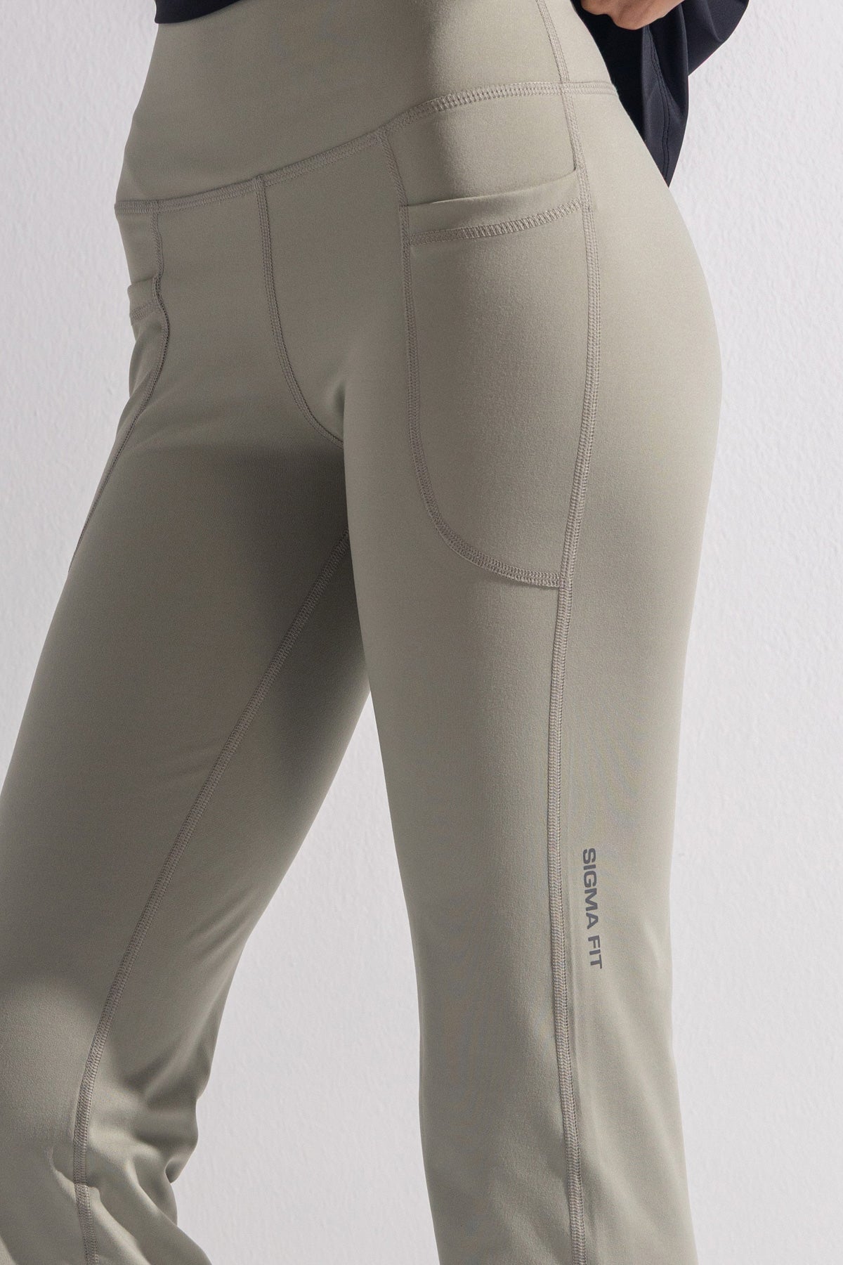 Mint Yoga Flare Pants - Sigma Fit