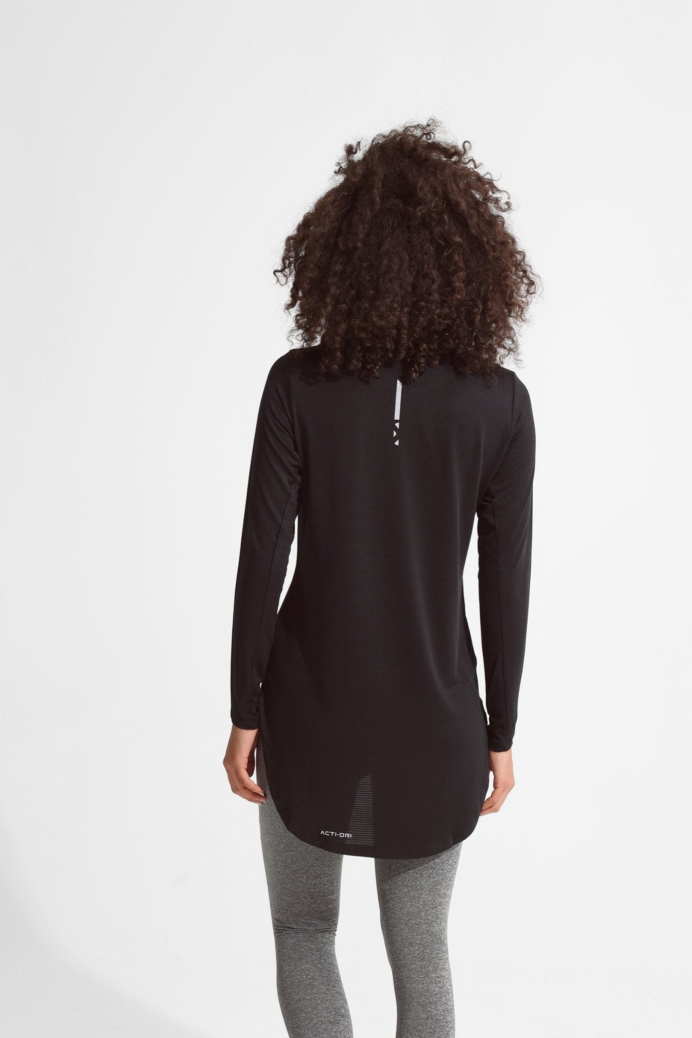 New Black Basic Women Long Sleeve - Sigma Fit