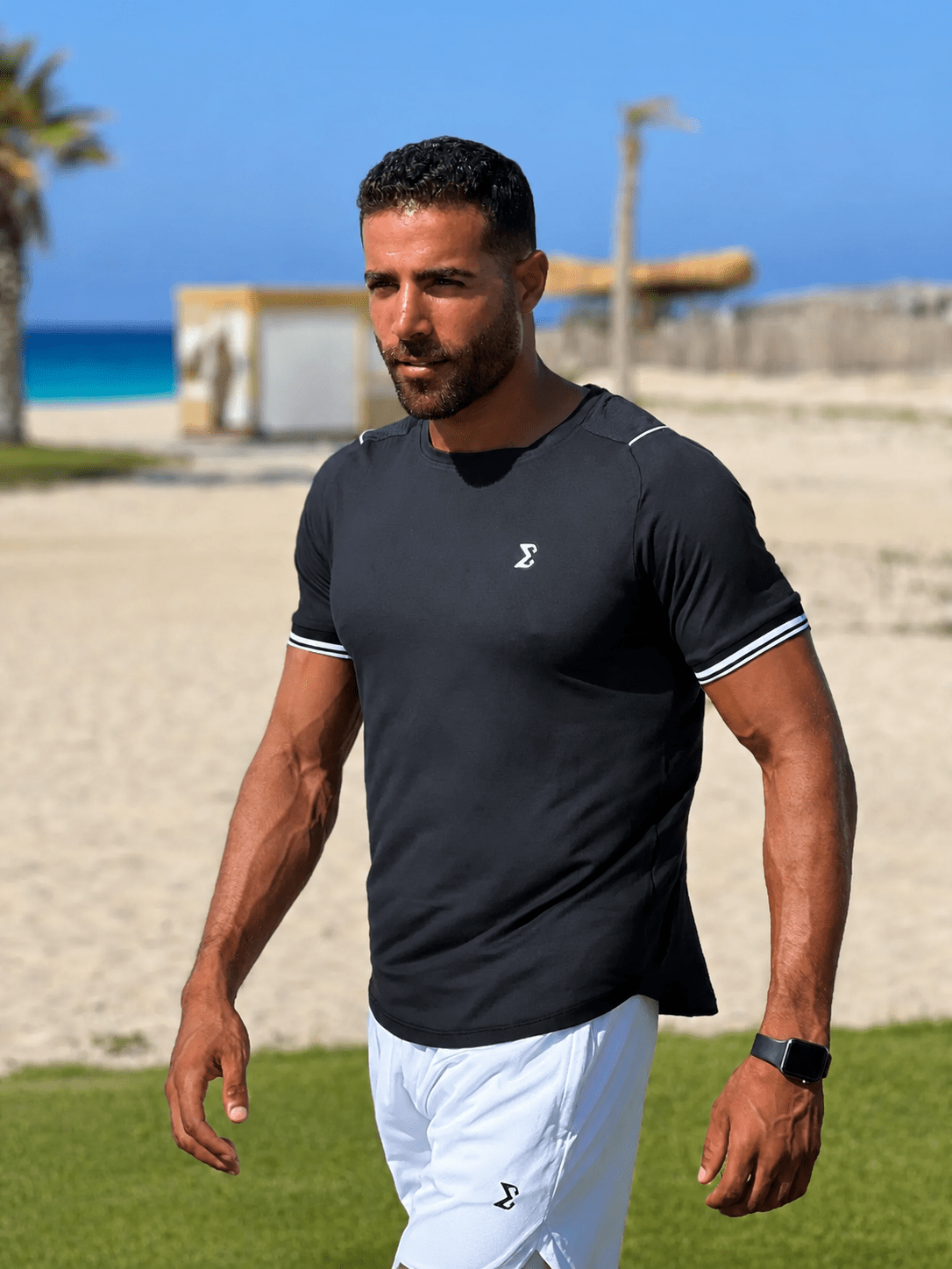 Reg-Fit T-Shirt - Black - Sigma Fit