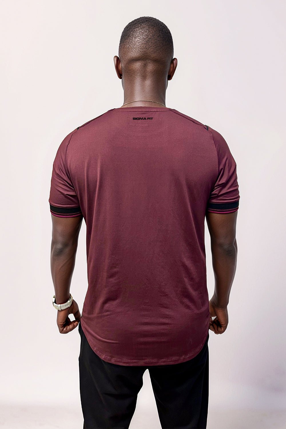 REG - FIT TEE Fig - Sigma Fit