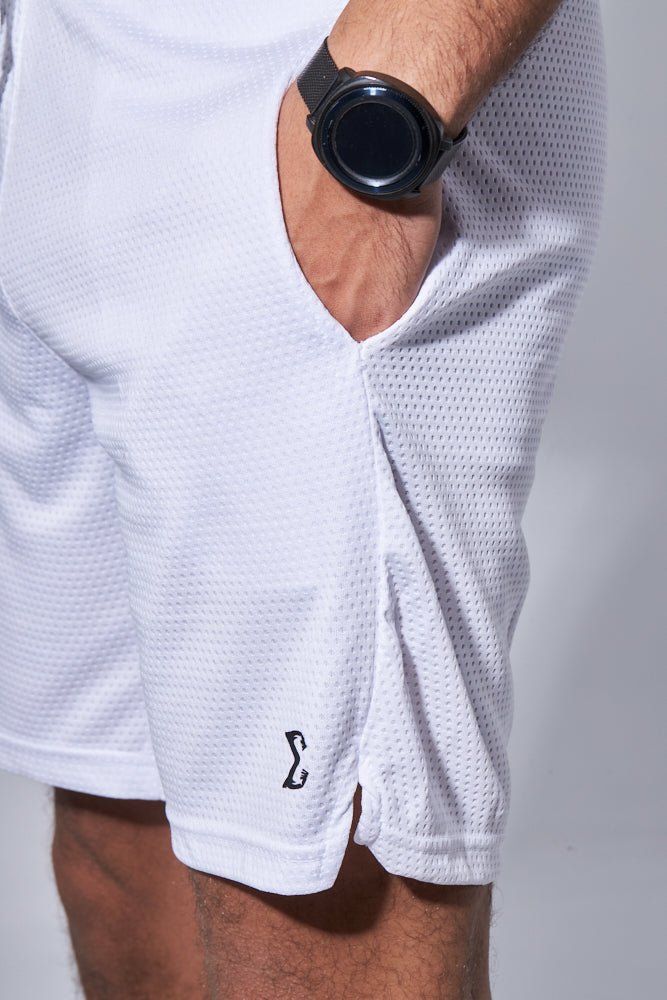 White Impact 9 inches short - Sigma Fit