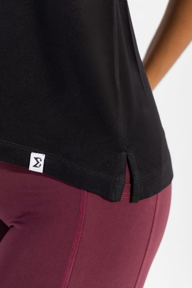 Yogi’s Croptop Black - Sigma Fit