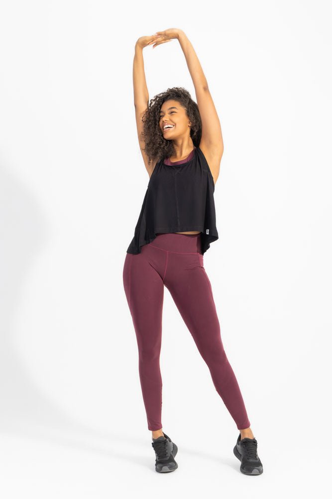 Yogi’s Croptop Black - Sigma Fit