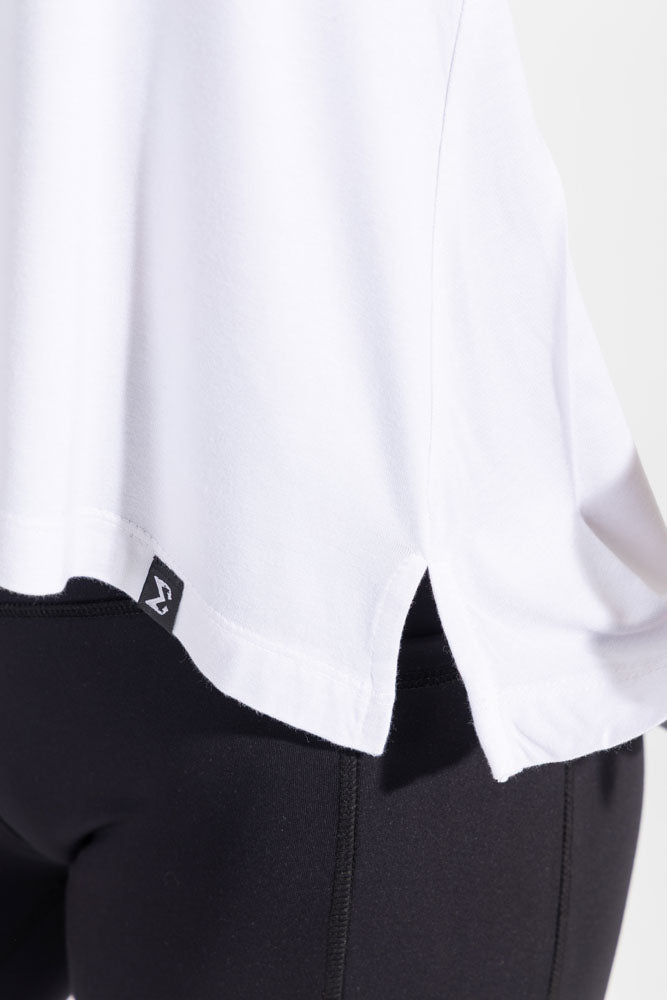 Yogi’s Croptop White - Sigma Fit