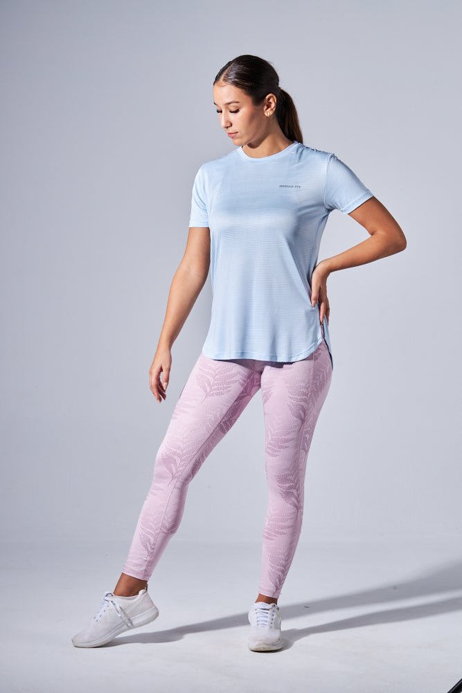 Nantucket Breeze LiteRun Performance Tee - Sigma Fit