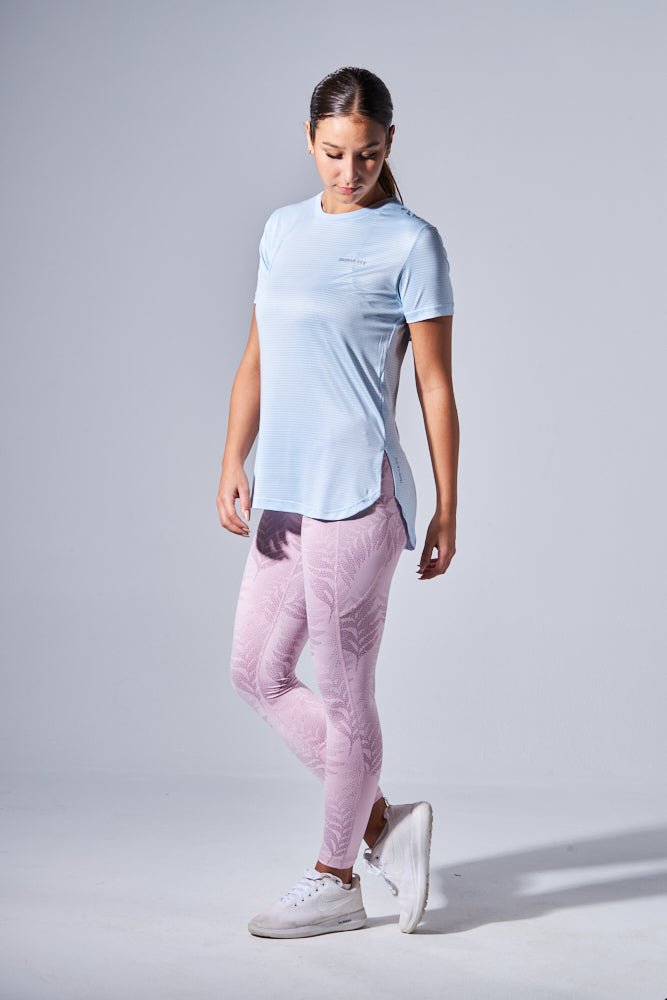 Nantucket Breeze LiteRun Performance Tee - Sigma Fit